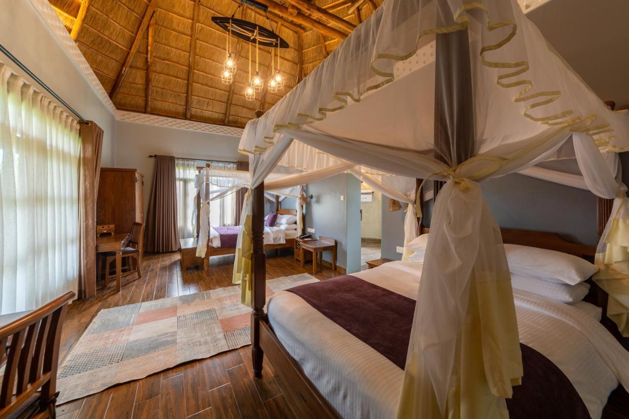 Emburara Farm Lodge Mbarara Ngoại thất bức ảnh