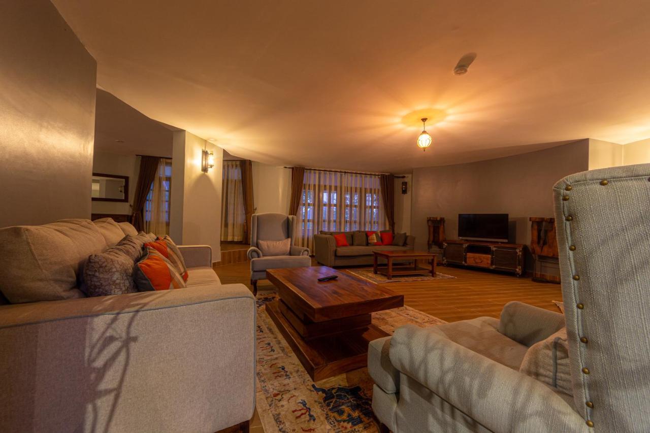 Emburara Farm Lodge Mbarara Ngoại thất bức ảnh