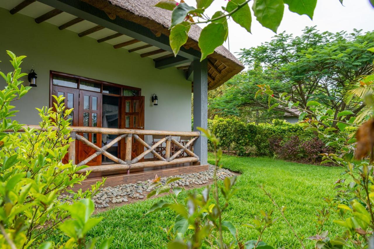 Emburara Farm Lodge Mbarara Ngoại thất bức ảnh
