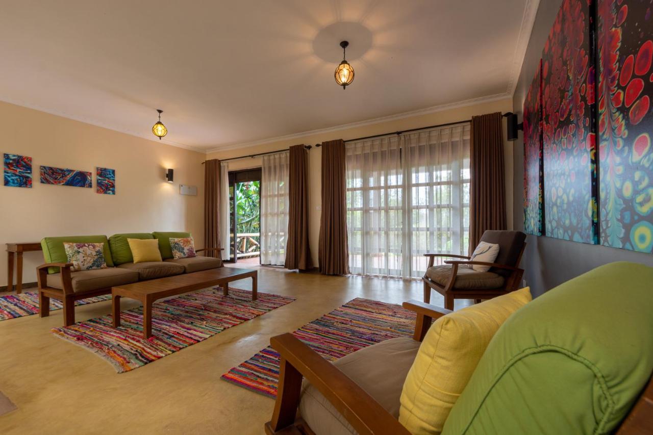 Emburara Farm Lodge Mbarara Ngoại thất bức ảnh