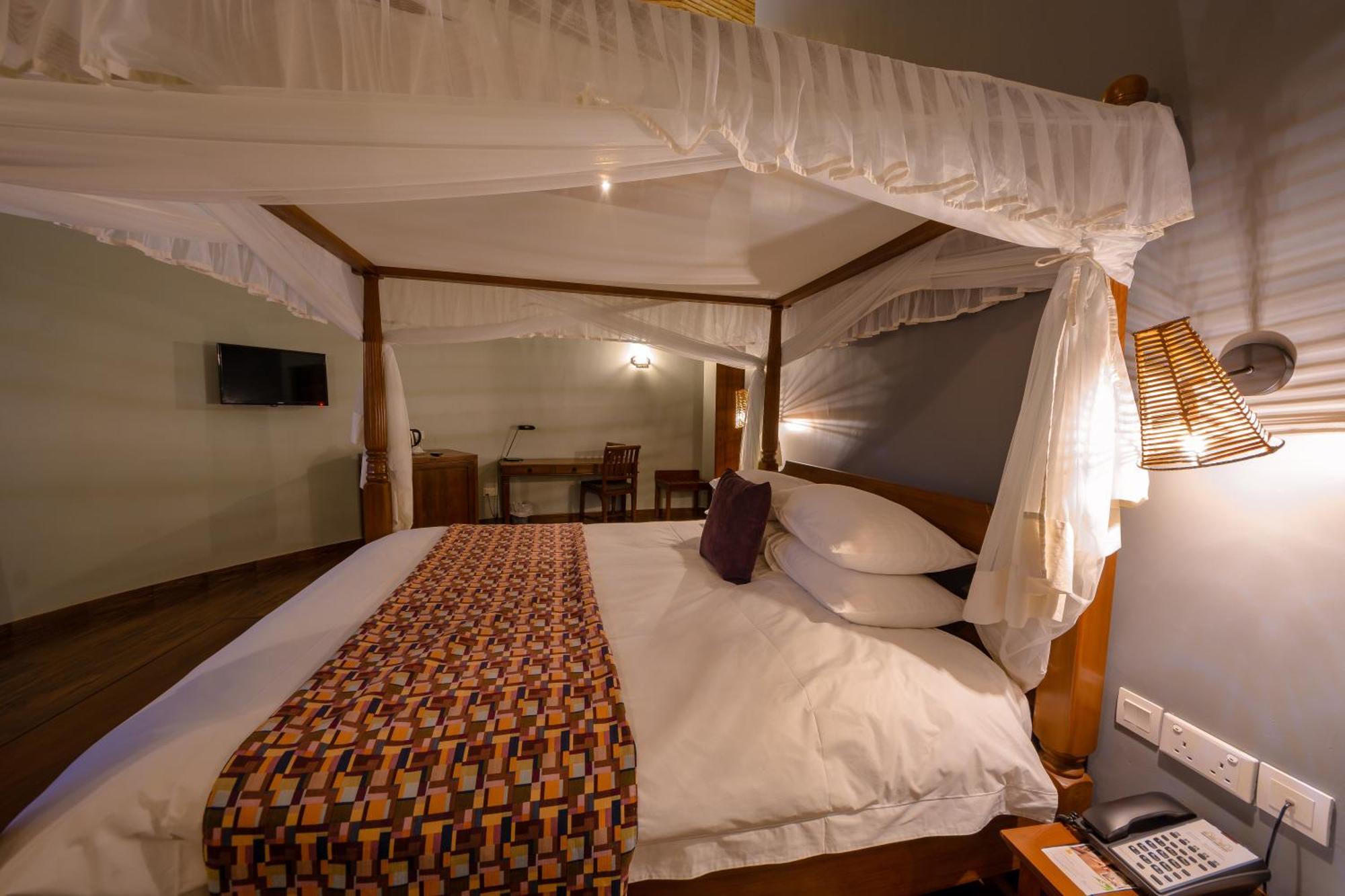 Emburara Farm Lodge Mbarara Ngoại thất bức ảnh