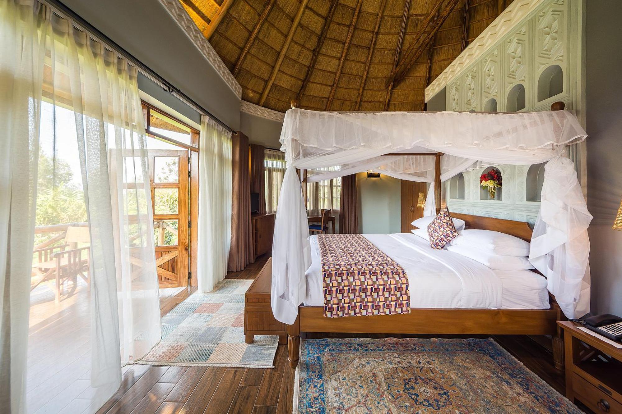 Emburara Farm Lodge Mbarara Ngoại thất bức ảnh