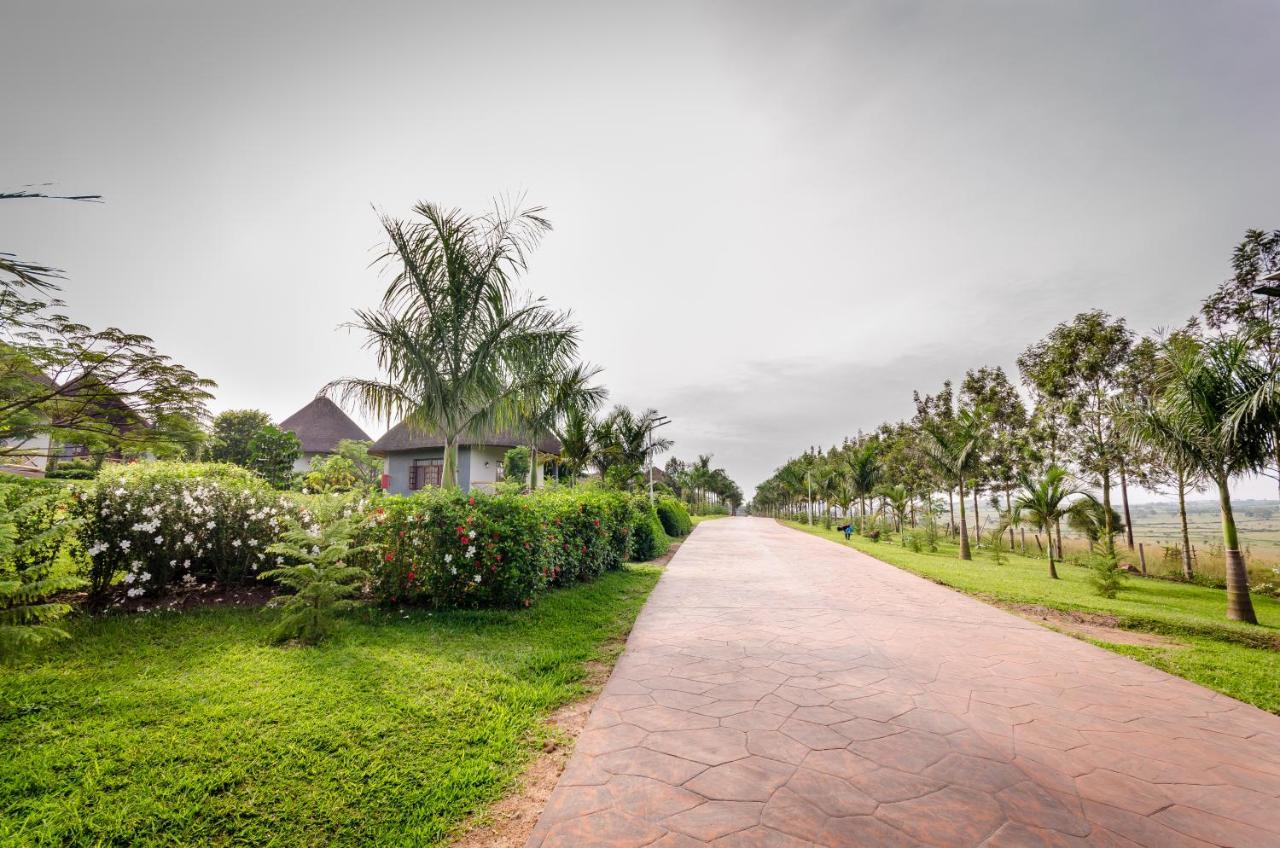 Emburara Farm Lodge Mbarara Ngoại thất bức ảnh