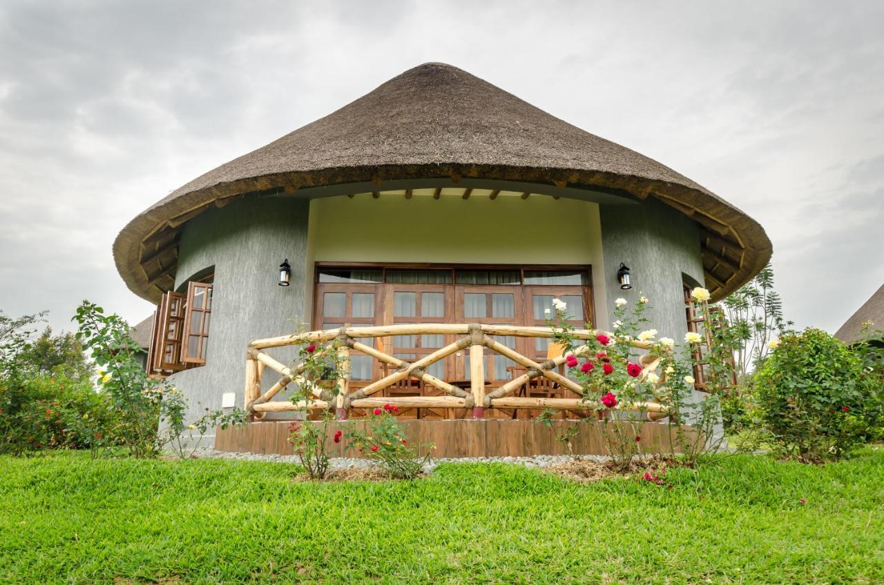 Emburara Farm Lodge Mbarara Ngoại thất bức ảnh